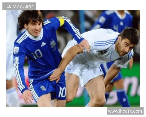 哪位知名足球球星在球场上展现最具代表性的过人技术