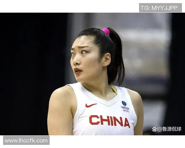 中国女足球星李梦:从青训到国际舞台的成长与成就 中国女足球星李梦:从青训到国际舞台的成长与成就