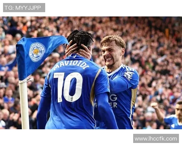 世界足坛十大球星重伤事件盘点 揭秘他们背后的悲痛与坚韧