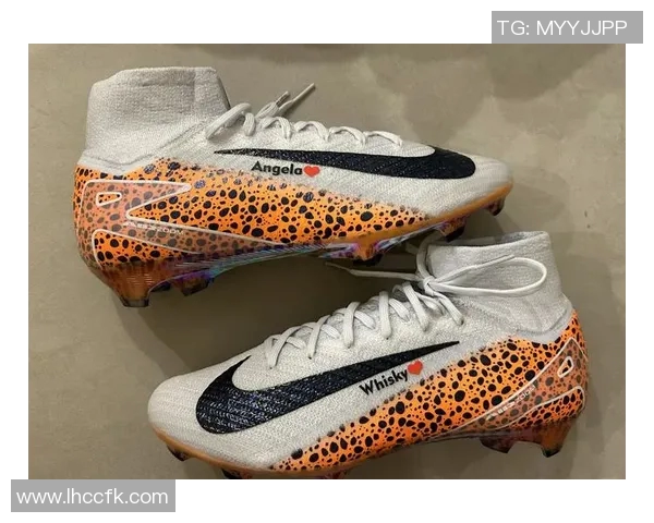 足球巨星联名球鞋潮流演绎运动与时尚完美结合 足球巨星联名球鞋潮流演绎运动与时尚完美结合